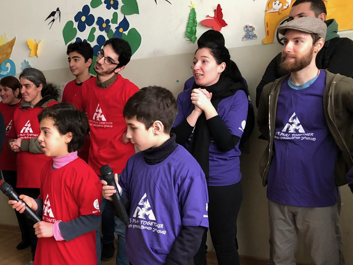 Zlepšovať aktivity sociálneho podniku i vzdelávať znevýhodnenú mládež v Gruzínsku